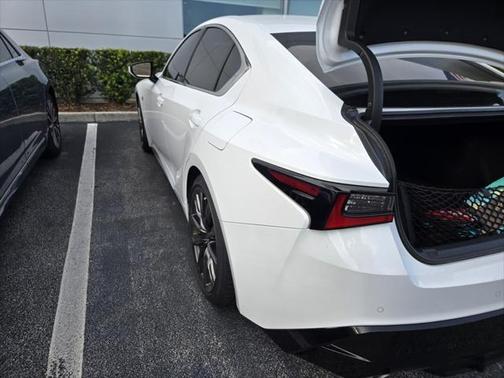 2022 Lexus IS 350 Base