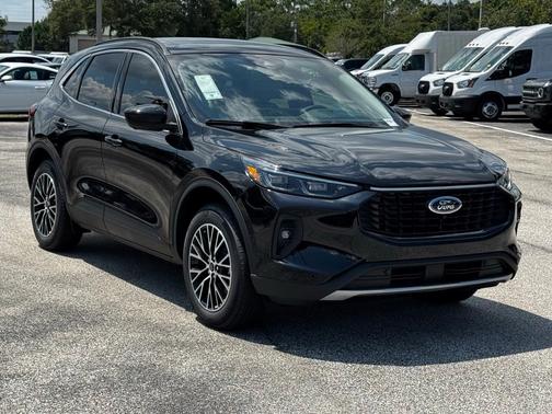 2025 Ford Escape PHEV