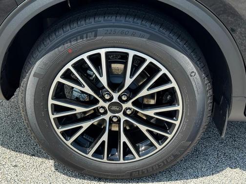 2025 Ford Escape PHEV