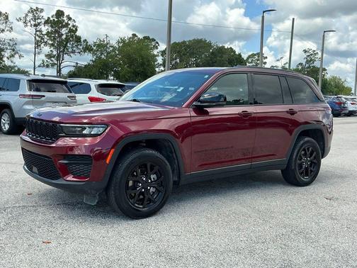 Velvet Red Pearlcoat 2024 Jeep Grand Cherokee Altitude