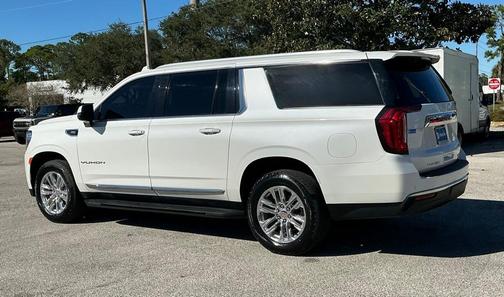2021 GMC Yukon XL SLT
