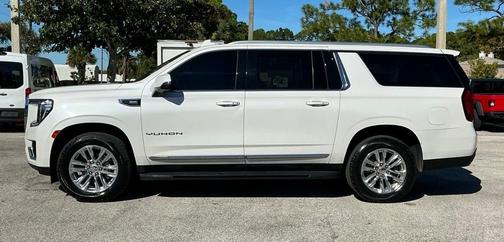2021 GMC Yukon XL SLT
