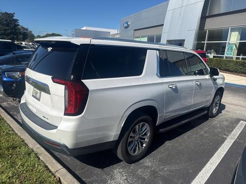 2021 GMC Yukon XL SLT