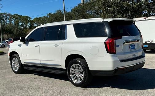 2021 GMC Yukon XL SLT