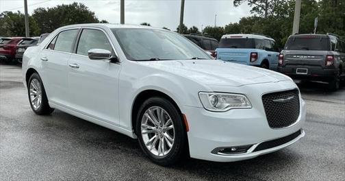 2017 Chrysler 300C Base