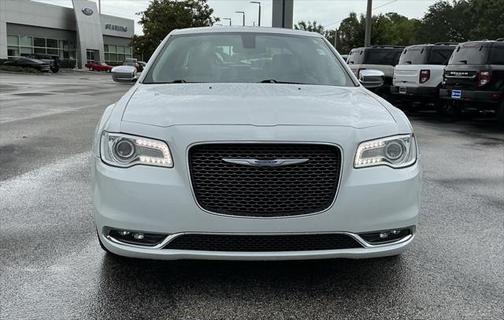 2017 Chrysler 300C Base