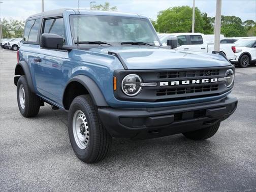 2025 Ford Bronco Base