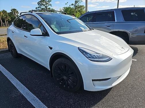 2023 Tesla Model Y Long Range Dual Motor All-Wheel Drive