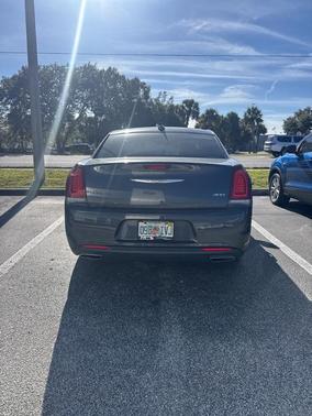 2018 Chrysler 300 Touring