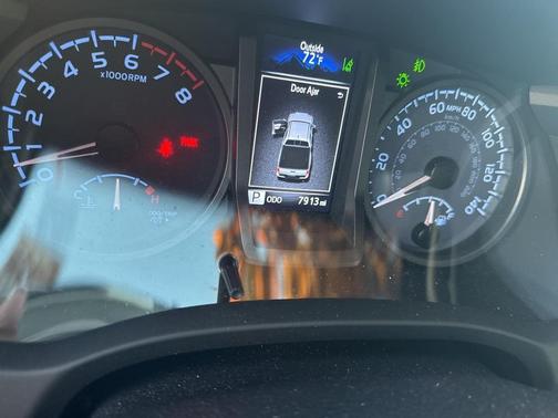 2023 Toyota Tacoma SR