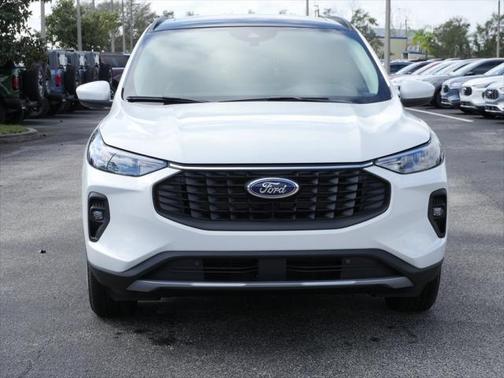 2025 Ford Escape SE