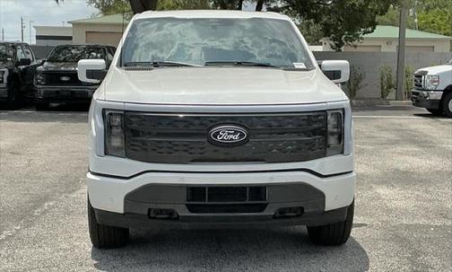 2025 Ford F-150 Lightning Platinum