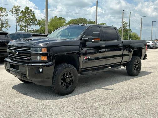 Black 2019 Chevrolet Silverado 2500 LTZ