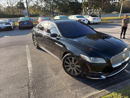 2018 Lincoln Continental Reserve