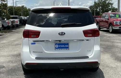 2021 Kia Sedona LX