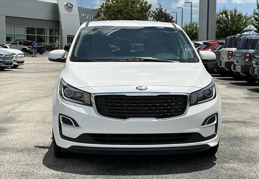 2021 Kia Sedona LX