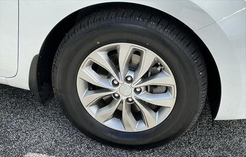 2021 Kia Sedona LX