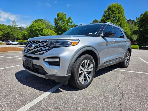 Iconic Silver Metallic 2020 Ford Explorer Platinum