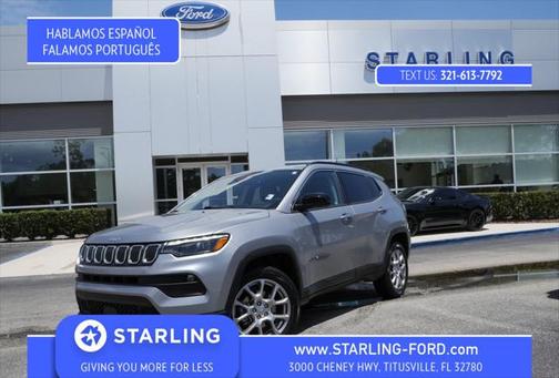 2022 Jeep Compass Latitude Lux