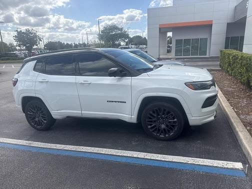 2023 Jeep Compass Altitude