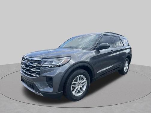 Carbonized Gray 2026 Ford Explorer Active