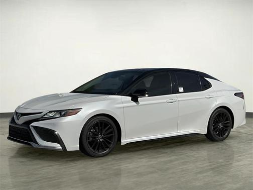 2022 Toyota Camry XSE V6