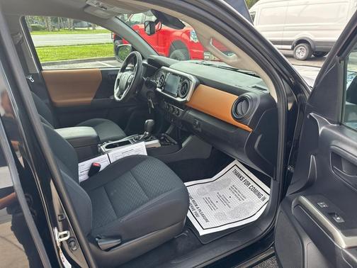 2020 Toyota Tacoma SR5