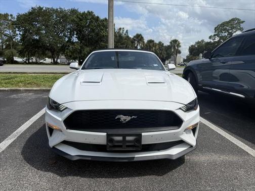 2022 Ford Mustang EcoBoost Premium