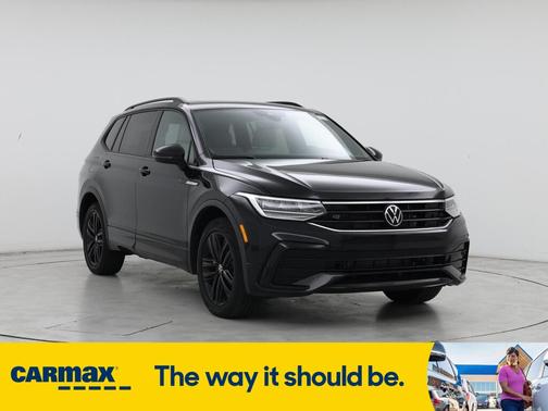 2022 Volkswagen Tiguan SE R-Line Black