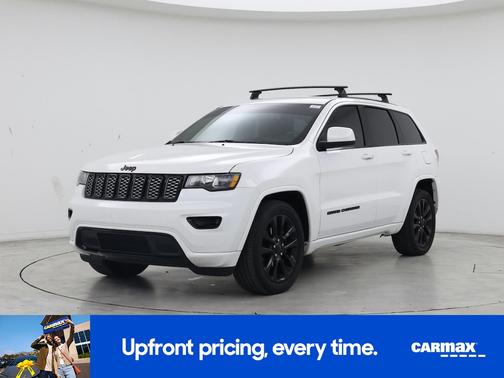 White 2019 Jeep Grand Cherokee Altitude