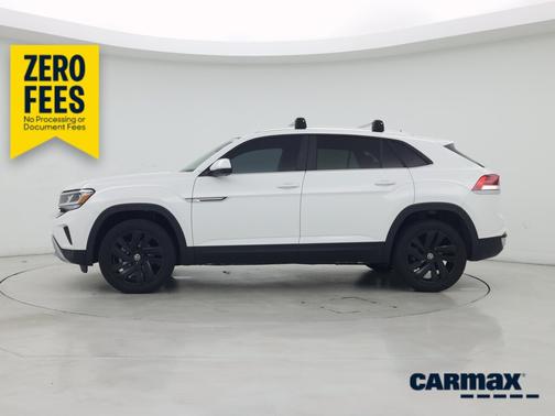 White 2023 Volkswagen Atlas Cross Sport SE w/Tech