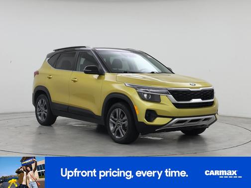 Gold 2021 Kia Seltos S