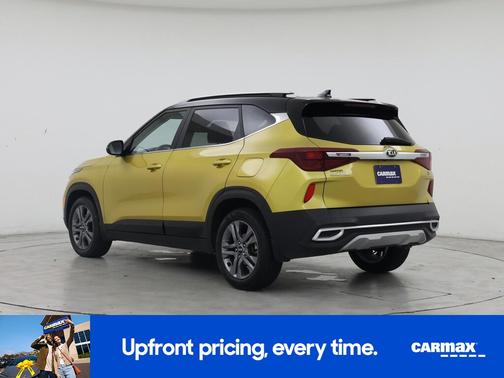 Gold 2021 Kia Seltos S