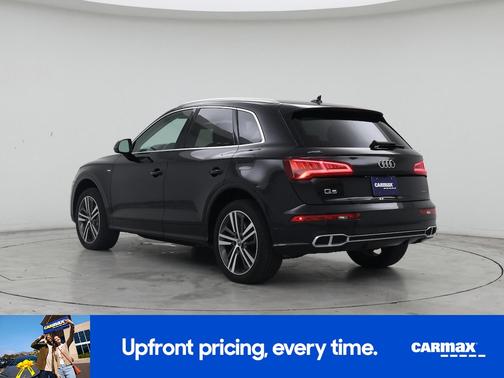 Black 2020 Audi Q5 e Premium Plus