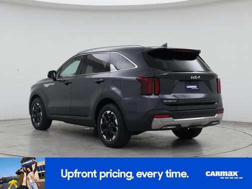 Gray 2024 Kia Sorento S
