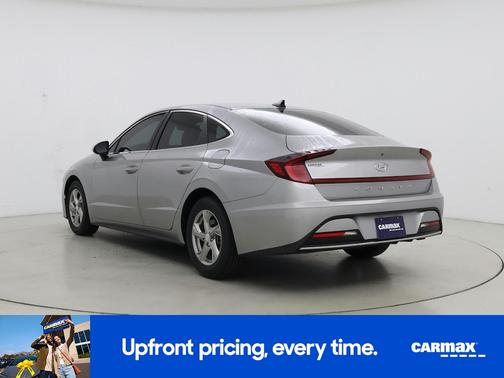 Silver 2022 Hyundai SONATA SE