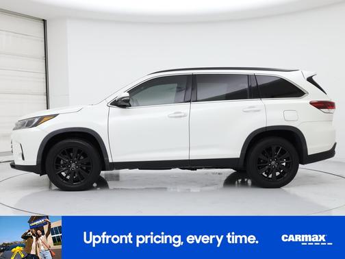 2019 Toyota Highlander SE