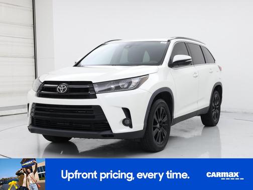 2019 Toyota Highlander SE