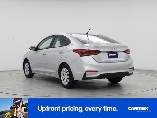 Gray 2020 Hyundai Accent SE