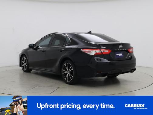 Black 2020 Toyota Camry SE