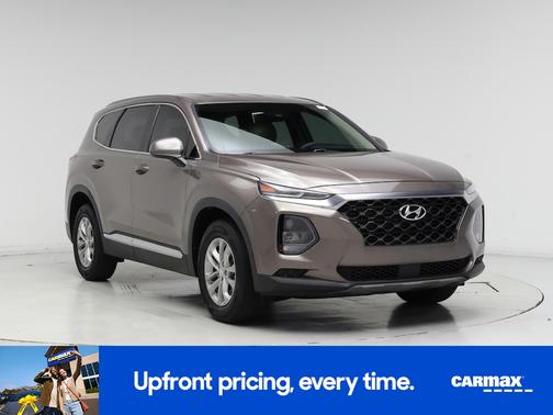 2019 Hyundai SANTA FE SE