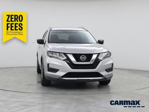 Silver 2018 Nissan Rogue SV
