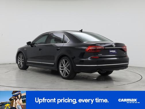 2017 Volkswagen Passat R-Line