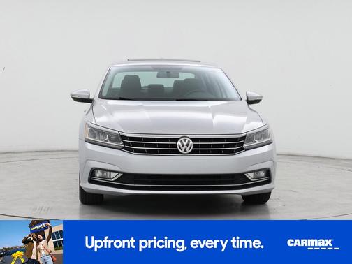 2016 Volkswagen Passat SE