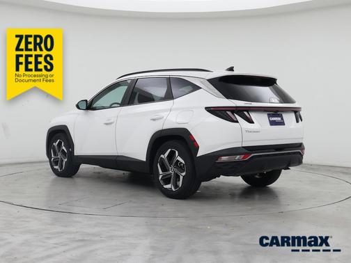 White 2023 Hyundai TUCSON SEL