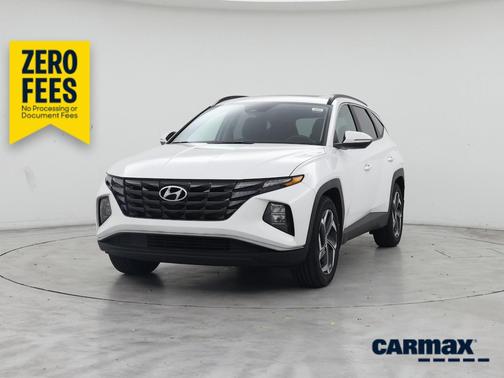 White 2023 Hyundai TUCSON SEL