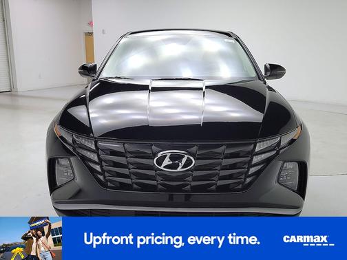2022 Hyundai TUCSON SE