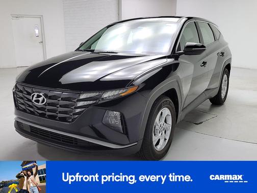 2022 Hyundai TUCSON SE