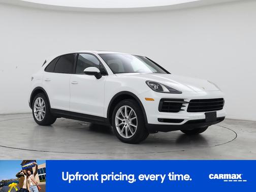 White 2019 Porsche Cayenne