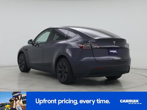 Gray 2025 Tesla Model Y Long Range